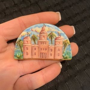 Landmark Pin